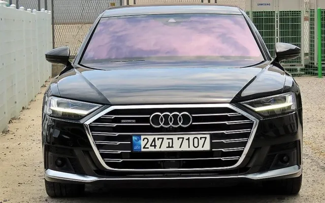 인천개인회생중고차 A8 (D5) 55 TFSI 콰트로 LWB 매물 사진 20 - 2022/07 87,368km
