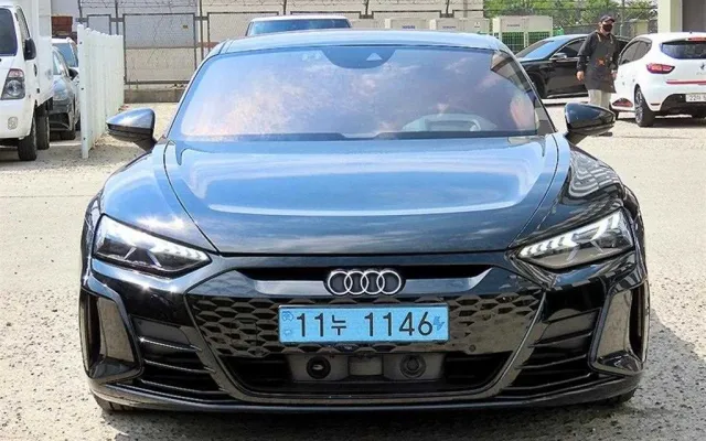 인천개인회생중고차 e-트론 GT GT 콰트로 프리미엄 매물 사진 18 - 2022/04 63,818km